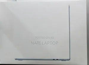 New Laptop Apple MacBook Air 2025 M4 16GB Apple M4 SSD 512GB