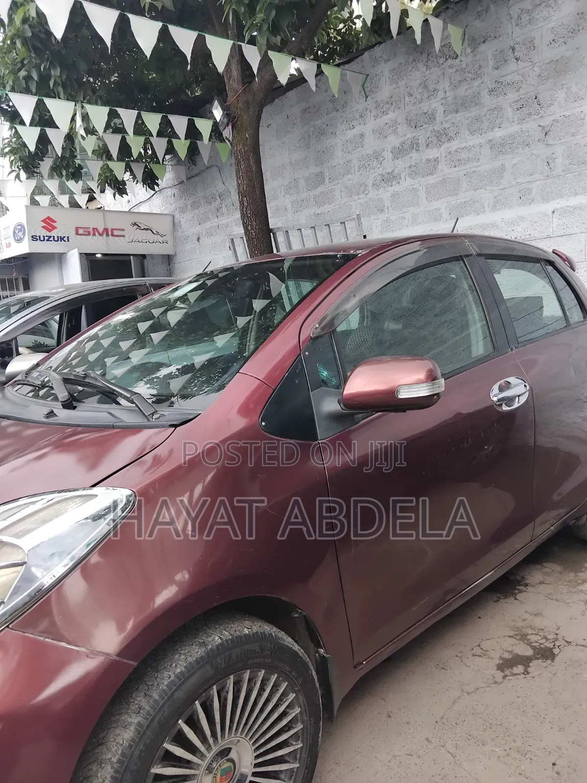Toyota Yaris 2010 Burgundy