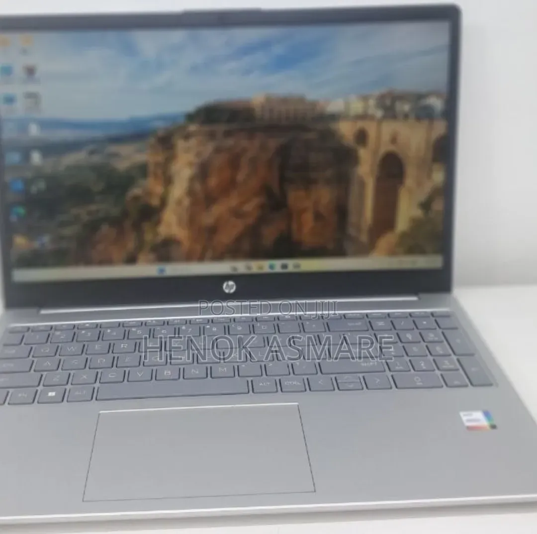 New Laptop HP Stream Notebook 16GB Intel Core i5 SSD 512GB