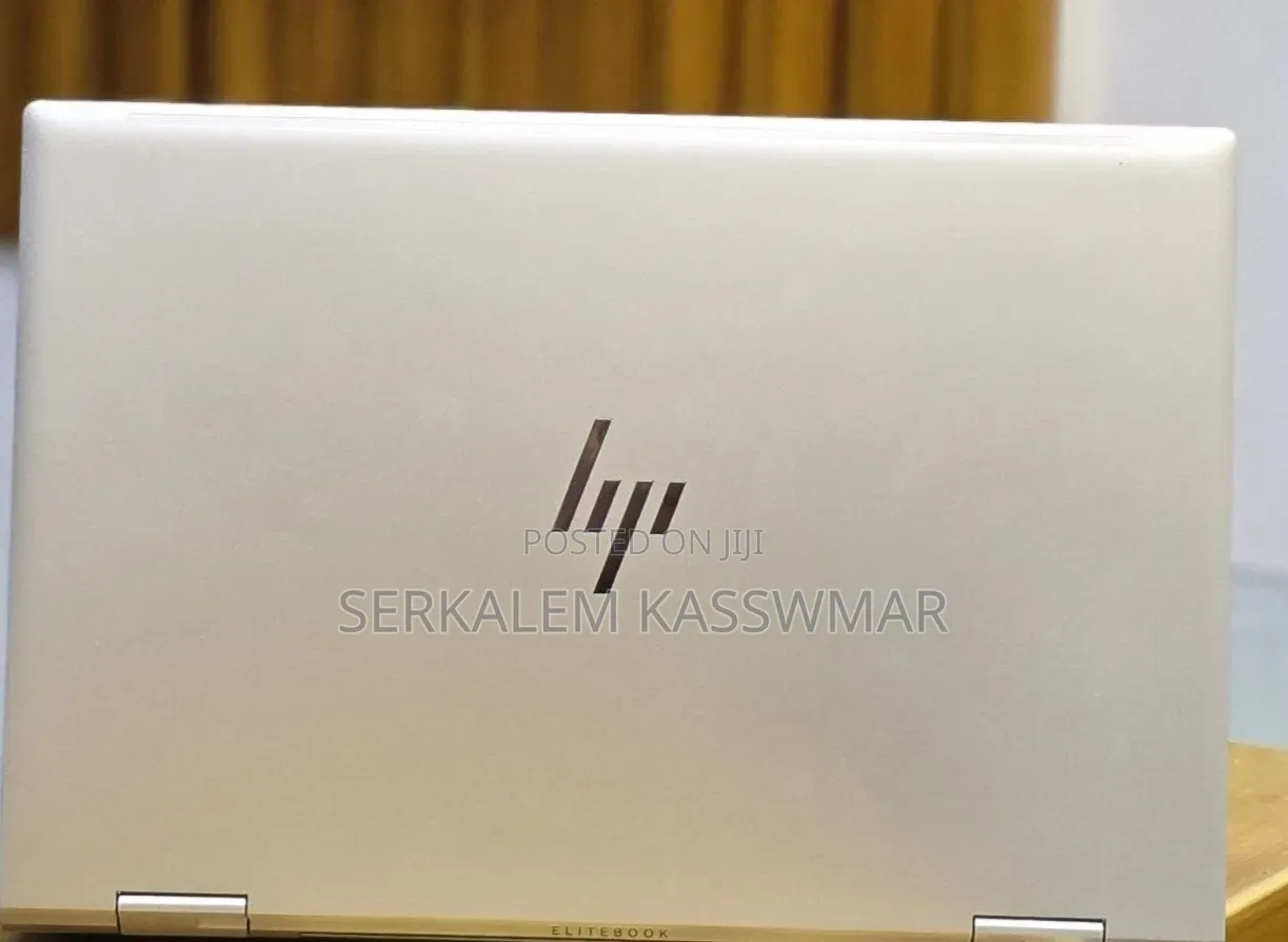 New Laptop HP EliteBook 830 G8 16GB Intel Core i5 SSD 512GB