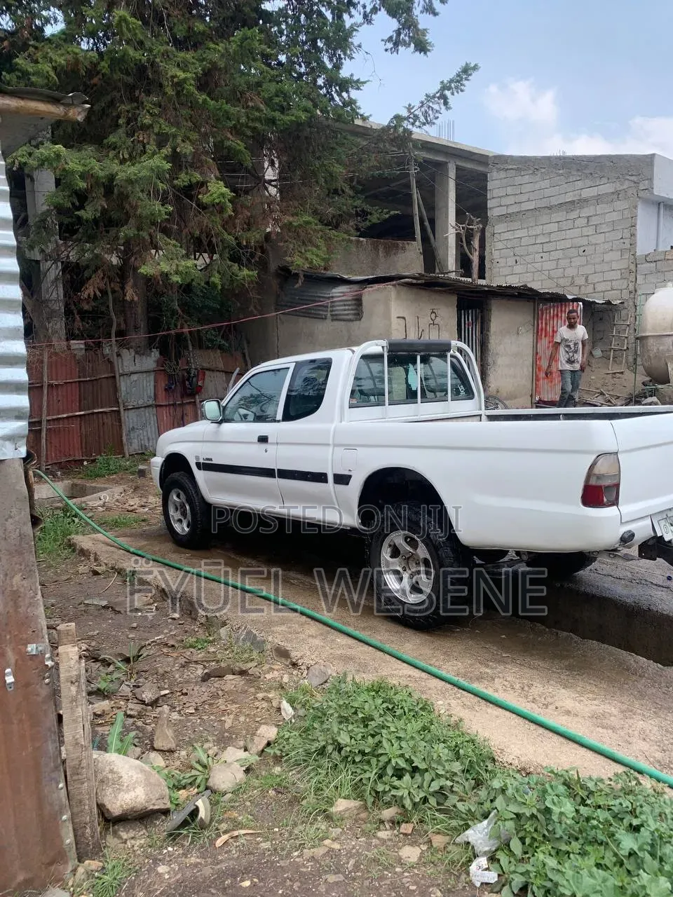Mitsubishi L200 2004 White