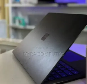 New Laptop Apple 8GB Intel Core i7 SSD 256GB