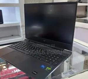 New Laptop HP Victus 15 16GB Intel Core i5 SSD 512GB