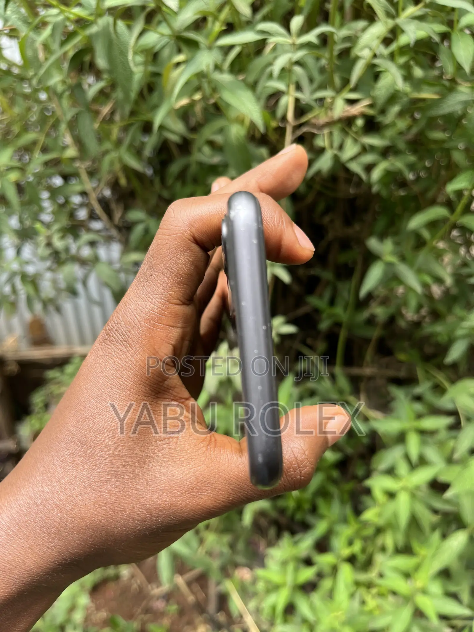 Apple iPhone 11 64 GB Gray
