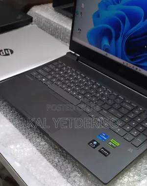 New Laptop HP 16GB Intel Core i7 SSD 1T