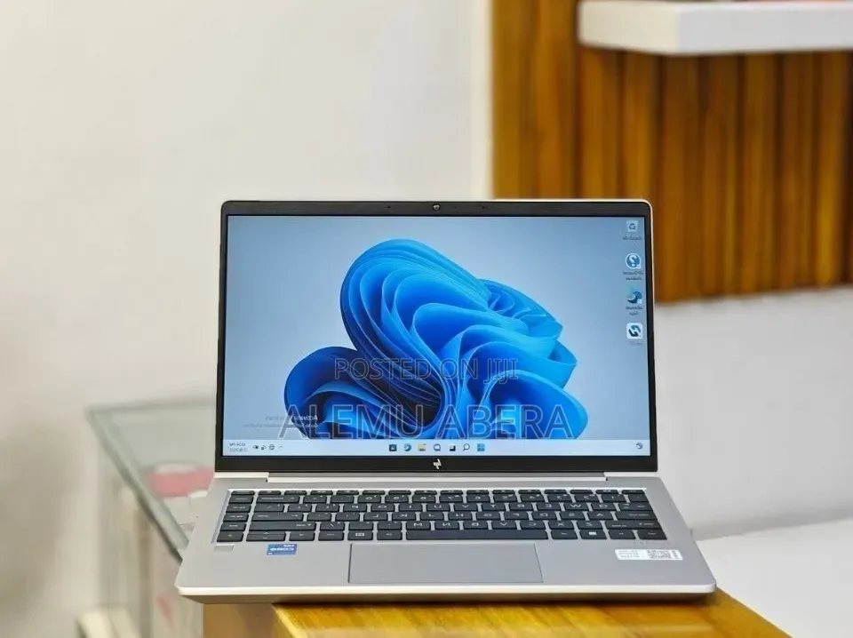New Laptop HP ProBook 440 G10 16GB Intel Core i7 SSD 1T