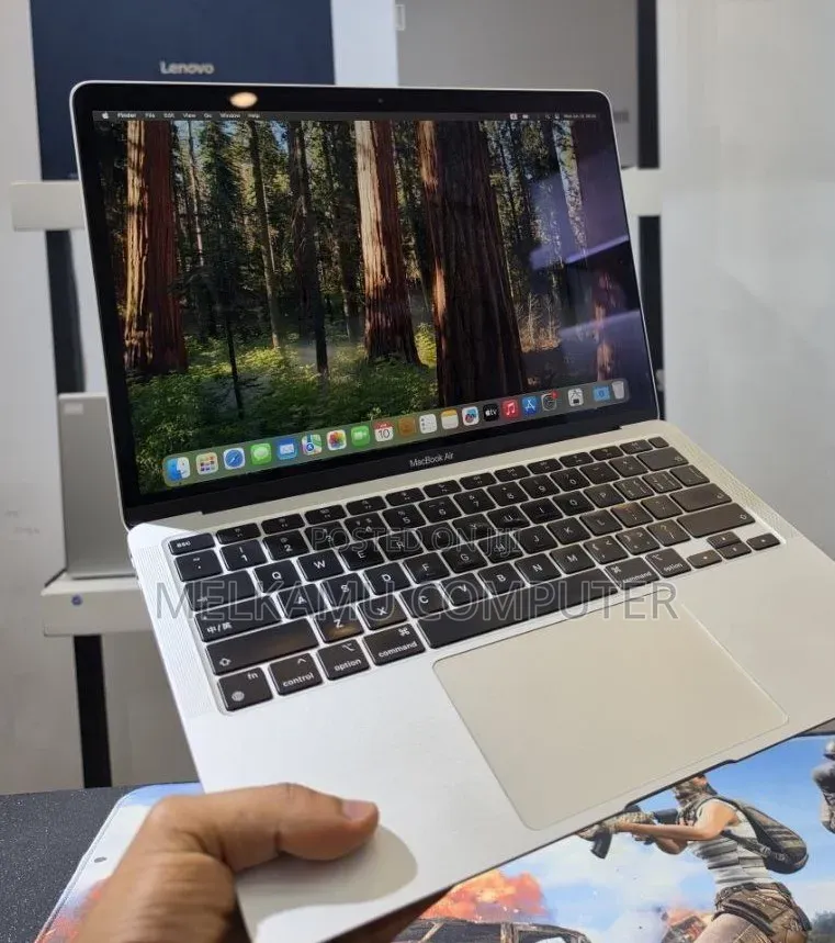 New Laptop Apple MacBook Air 2020 M1 8GB Apple M1 SSD 256GB