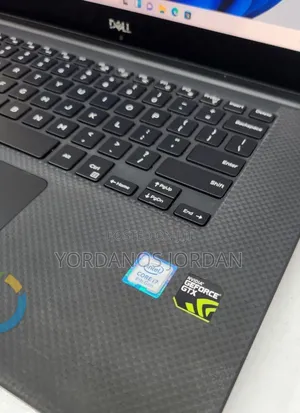 New Laptop Dell XPS 15 16GB Intel Core i7 SSD 512GB