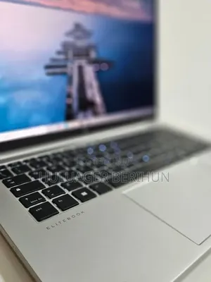 New Laptop HP EliteBook 840 G11 16GB Intel Core Ultra 7 SSD 512GB