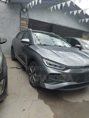 New BYD E2 43 kWh 94 hp FWD 2025 Silver