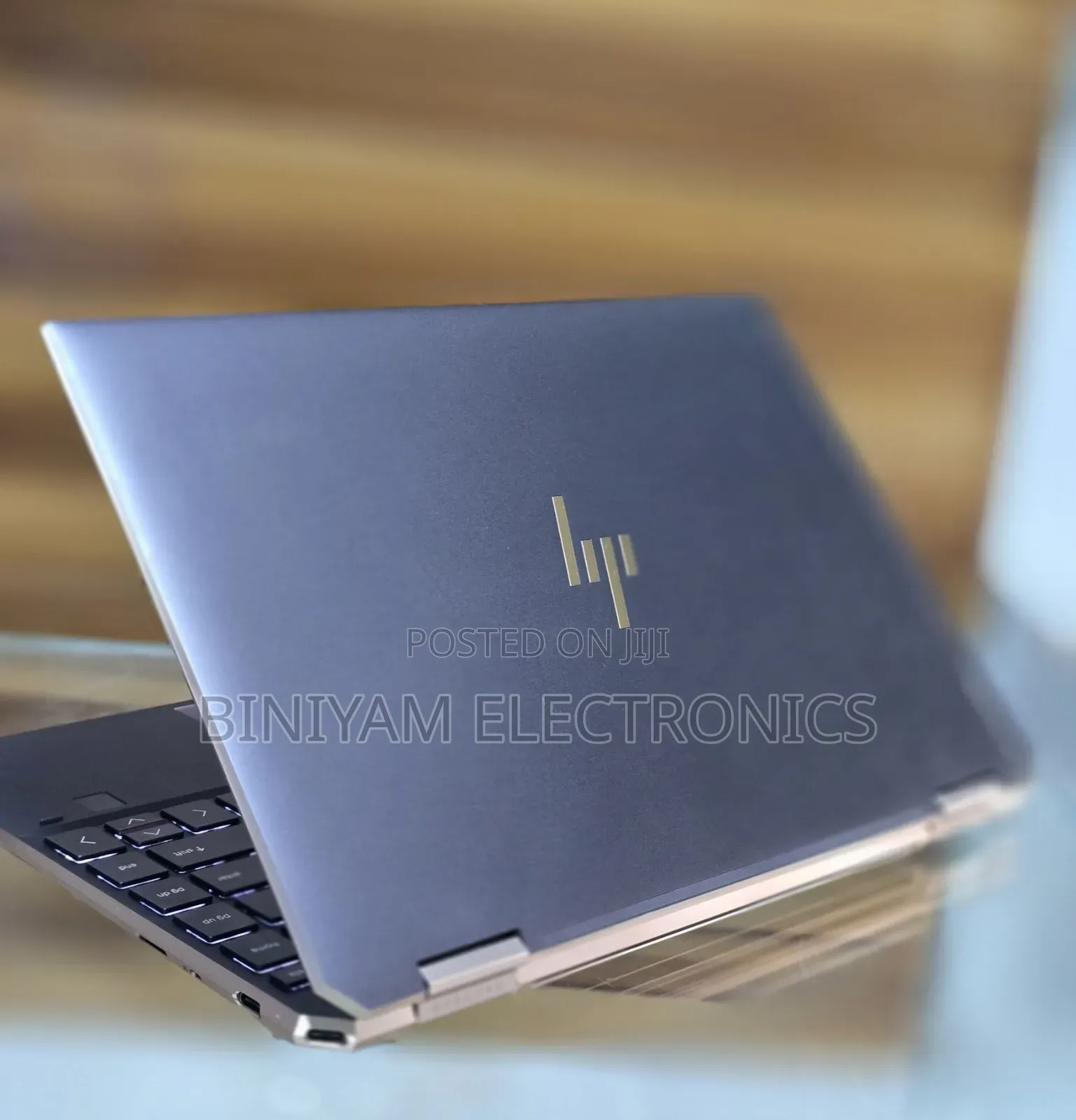 New Laptop HP Spectra 13 16GB Intel Core i7 SSD 1T