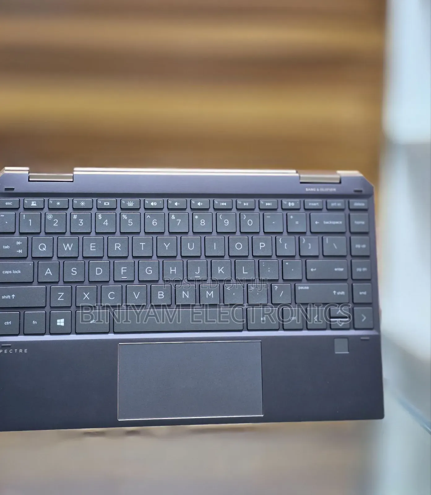 New Laptop HP Spectra 13 16GB Intel Core i7 SSD 1T
