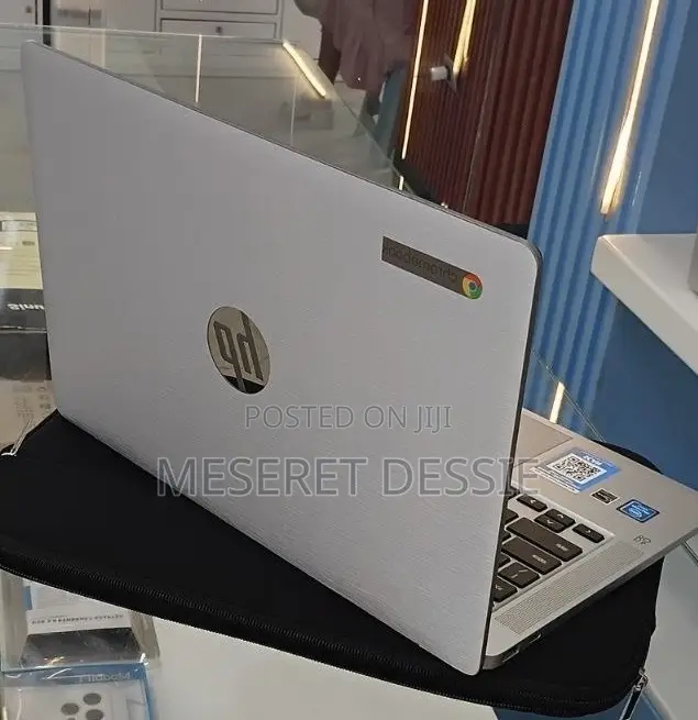 New Laptop HP Chromebook 4GB Intel Core i5 SSD 256GB