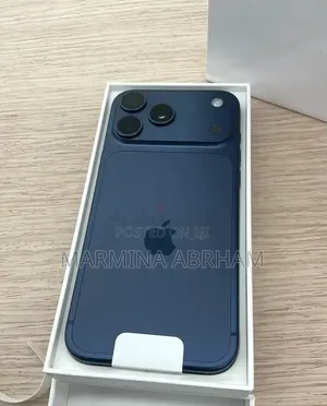 New Apple iPhone 17 Pro Max 256 GB Blue