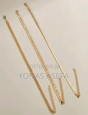 Women Fashion Layer Flat