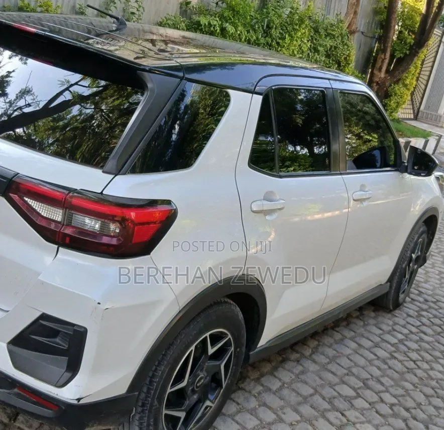 Toyota Raize 2022 White