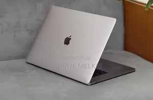 New Laptop Apple MacBook Pro 2019 32GB Intel Core i9 SSD 512GB