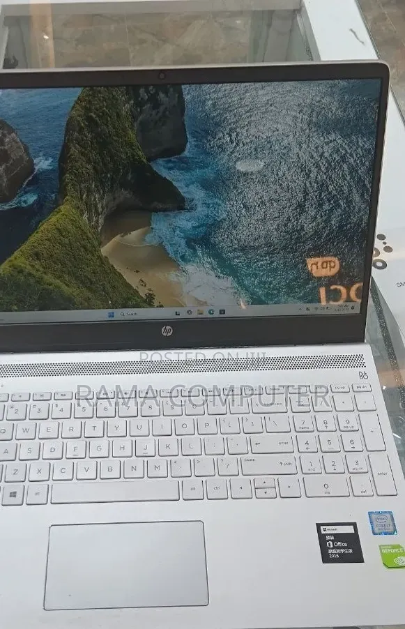 New Laptop HP Pavilion 15 16GB Intel Core i7 SSD 512GB