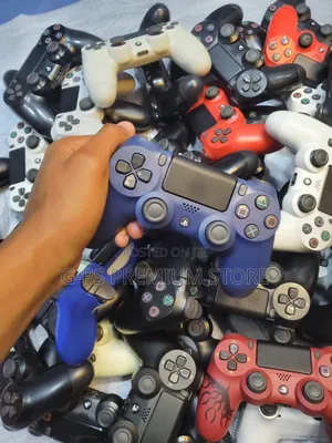 8.  the Ultimate Control: ኦርጂናል የ Ps4 ጄስቲክ እኛጋር!