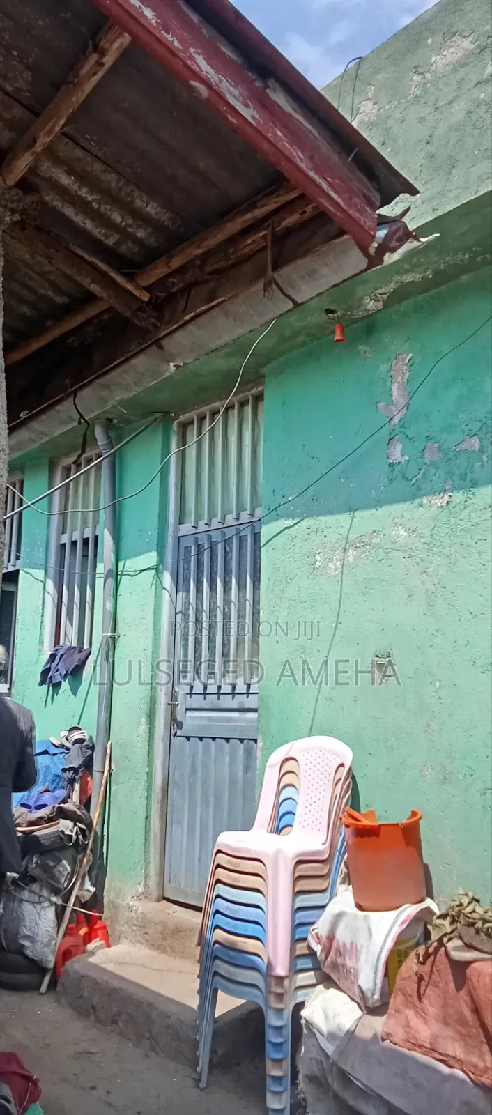 3bdrm House in Akaky Kaliti for sale