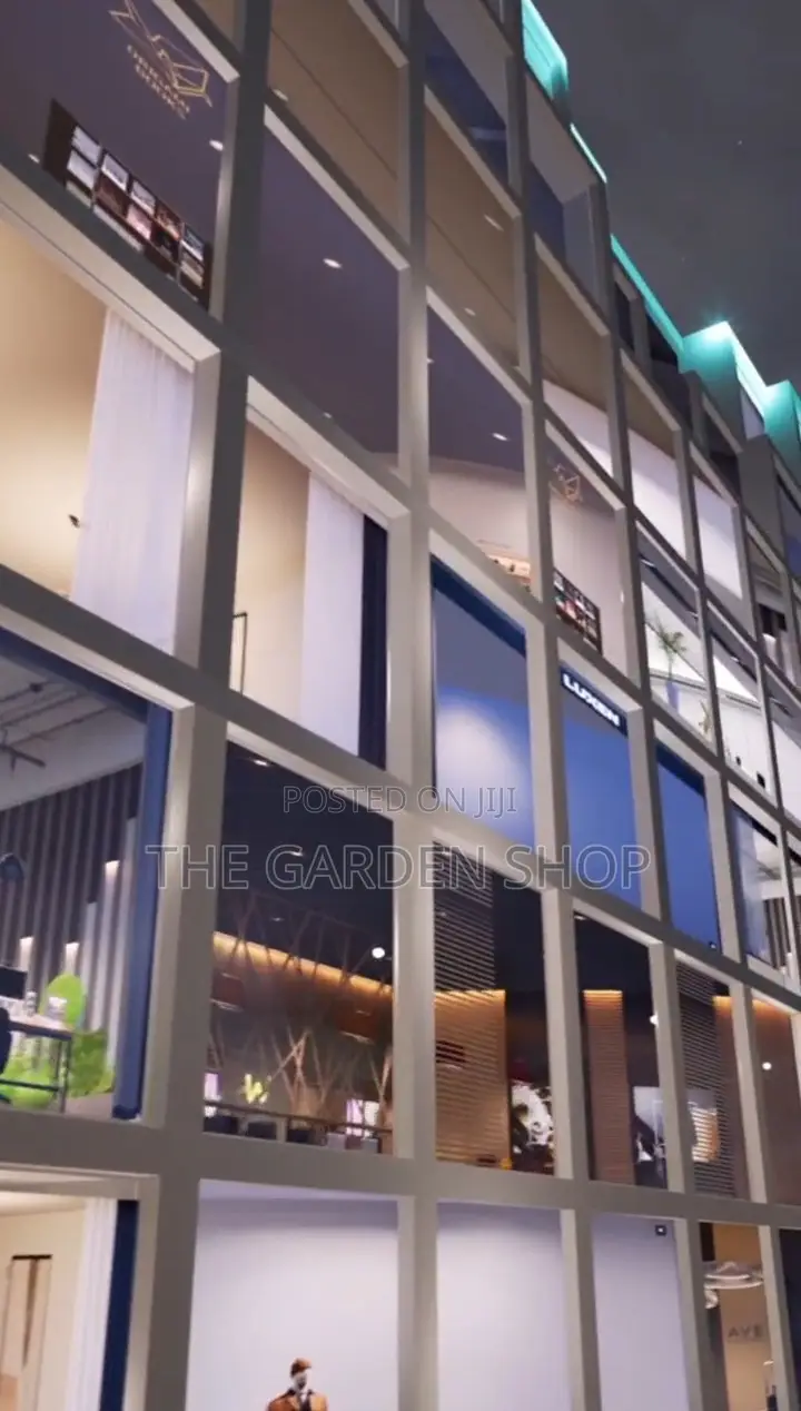Gelan Commercial Property