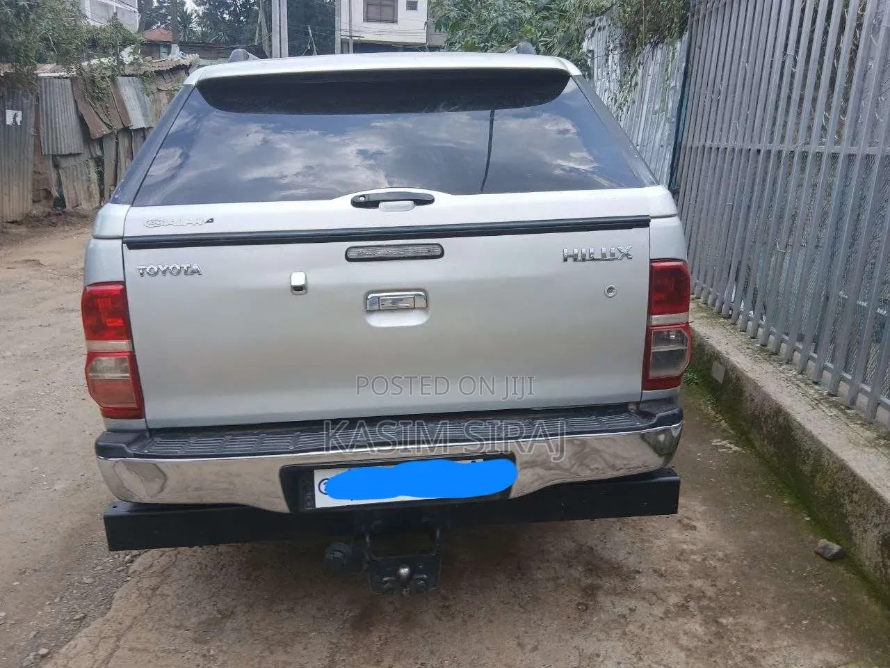 Toyota Hilux 2013 Silver