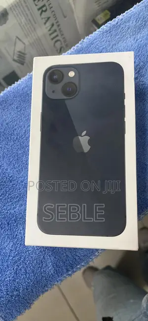 New Apple iPhone 13 128 GB Blue