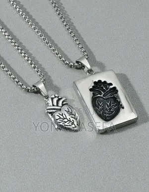 Necklaces 2pcs