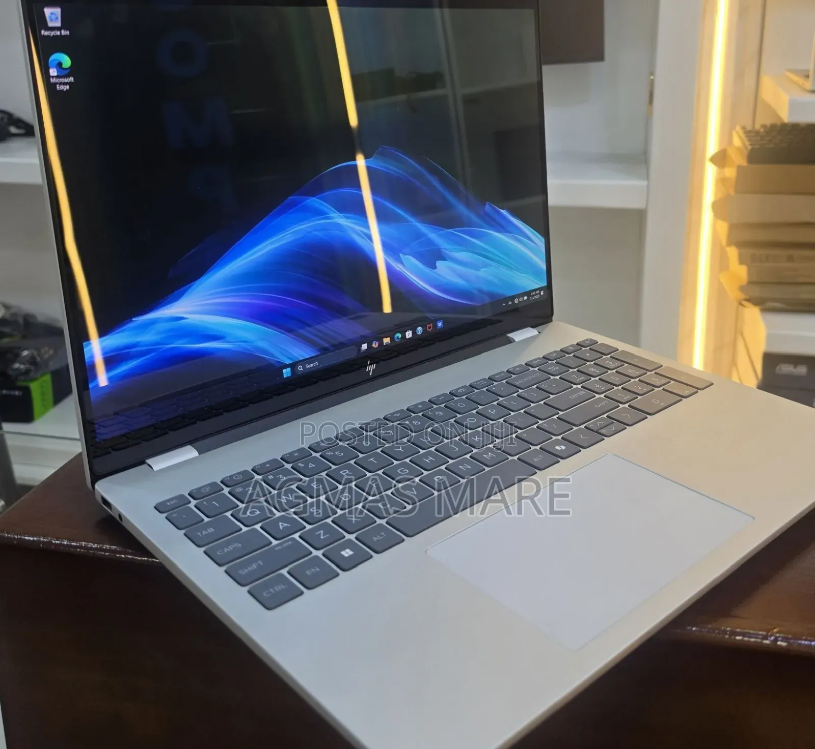 New Laptop HP OmniBook 7 16" 16GB Intel Core Ultra 9 SSD 1T