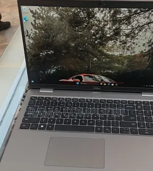 New Laptop Dell Latitude 5540 16GB Intel Core i7 SSD 512GB