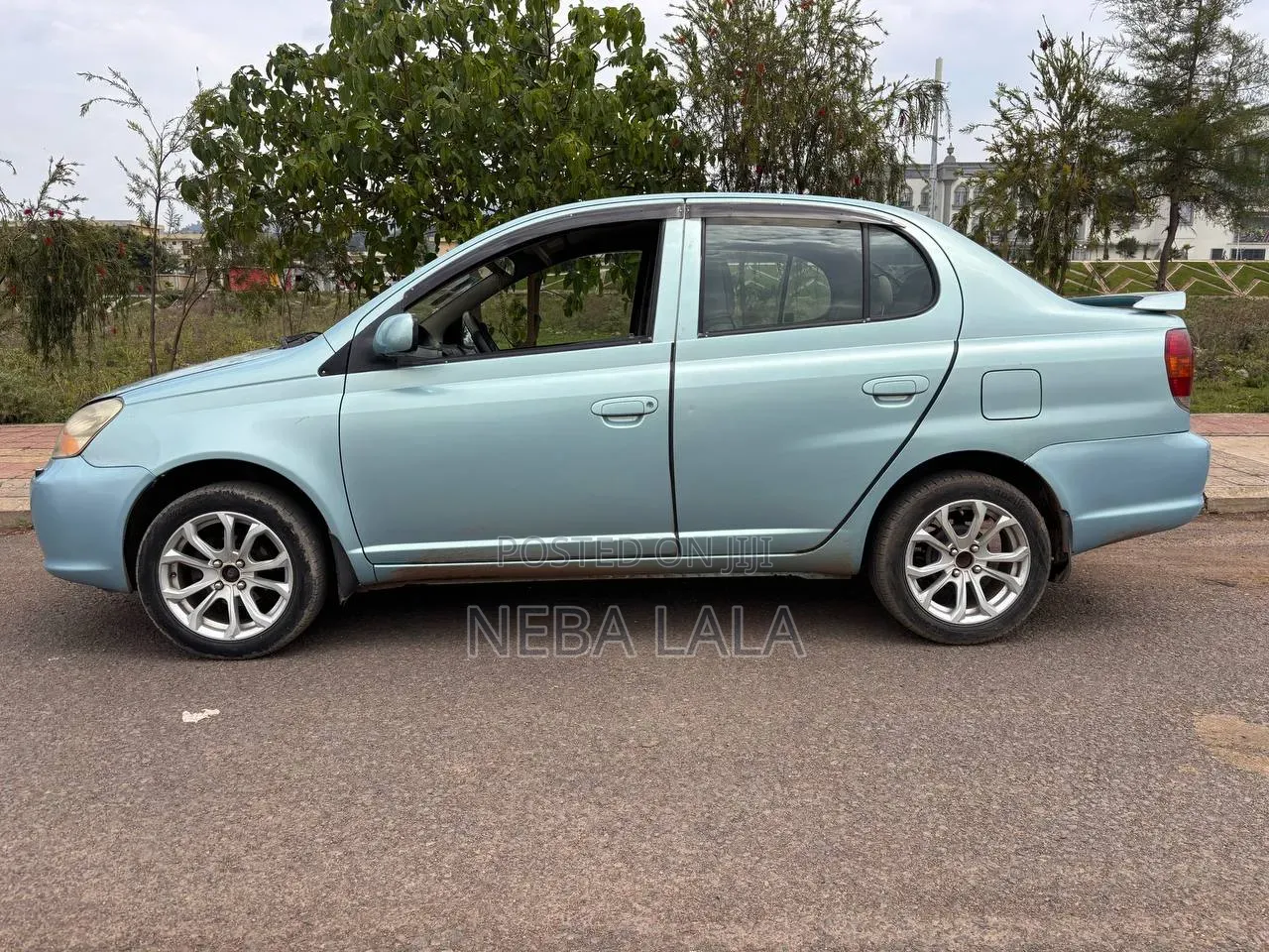 Toyota Platz 2005 Blue