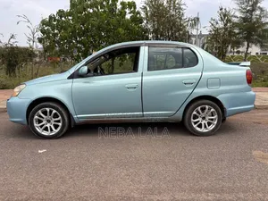 Toyota Platz 2005 Blue