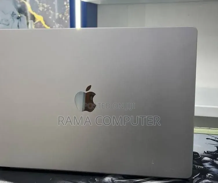 New Laptop Apple MacBook Pro 2021 M1 32GB Apple M1 Pro SSD 1T