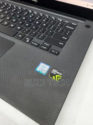 New Laptop Dell 16GB Intel Core i7 SSD 512GB