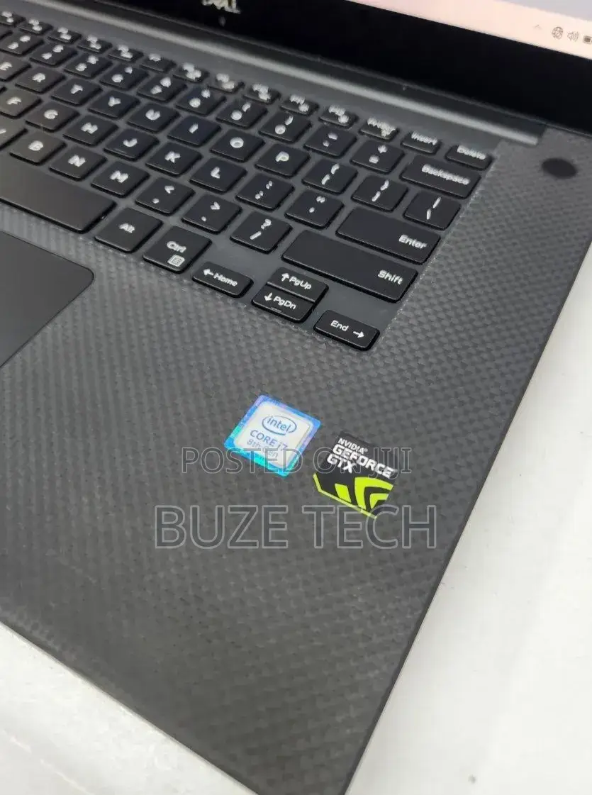 New Laptop Dell 16GB Intel Core i7 SSD 512GB