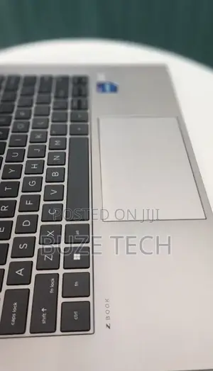 New Laptop HP 16GB Intel Core i7 SSD 512GB