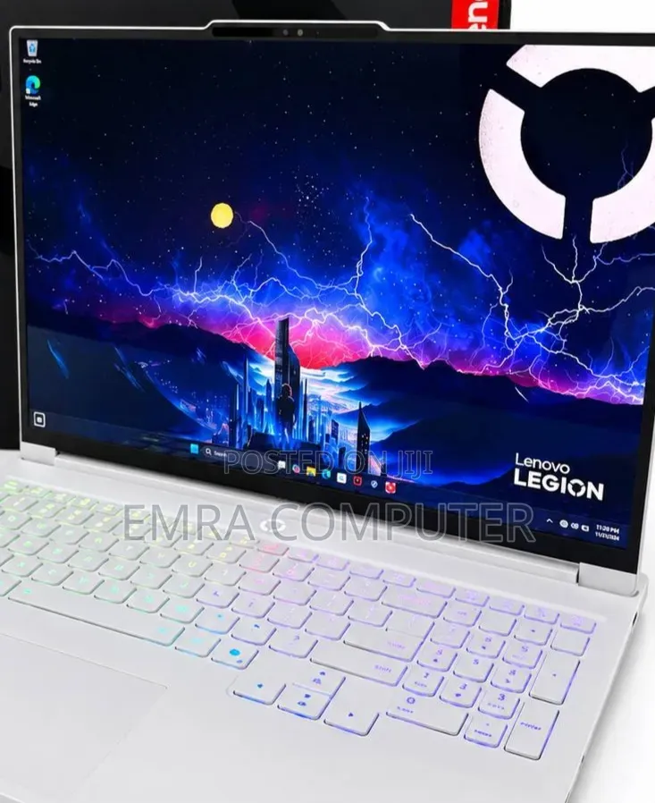 New Laptop Lenovo 32GB Intel Core Ultra 9 SSD 1T