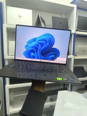 New Laptop Dell Precision 5480 32GB Intel Core i9 SSD 512GB