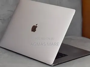 New Laptop Apple MacBook Pro 2019 32GB Intel Core i9 SSD 512GB