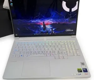 New Laptop Lenovo Lrgion 7i 32GB Intel Core Ultra 9 SSD 1T