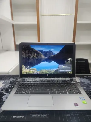 New Laptop HP Pavilion 15 8GB Intel Core i5 HDD 1T