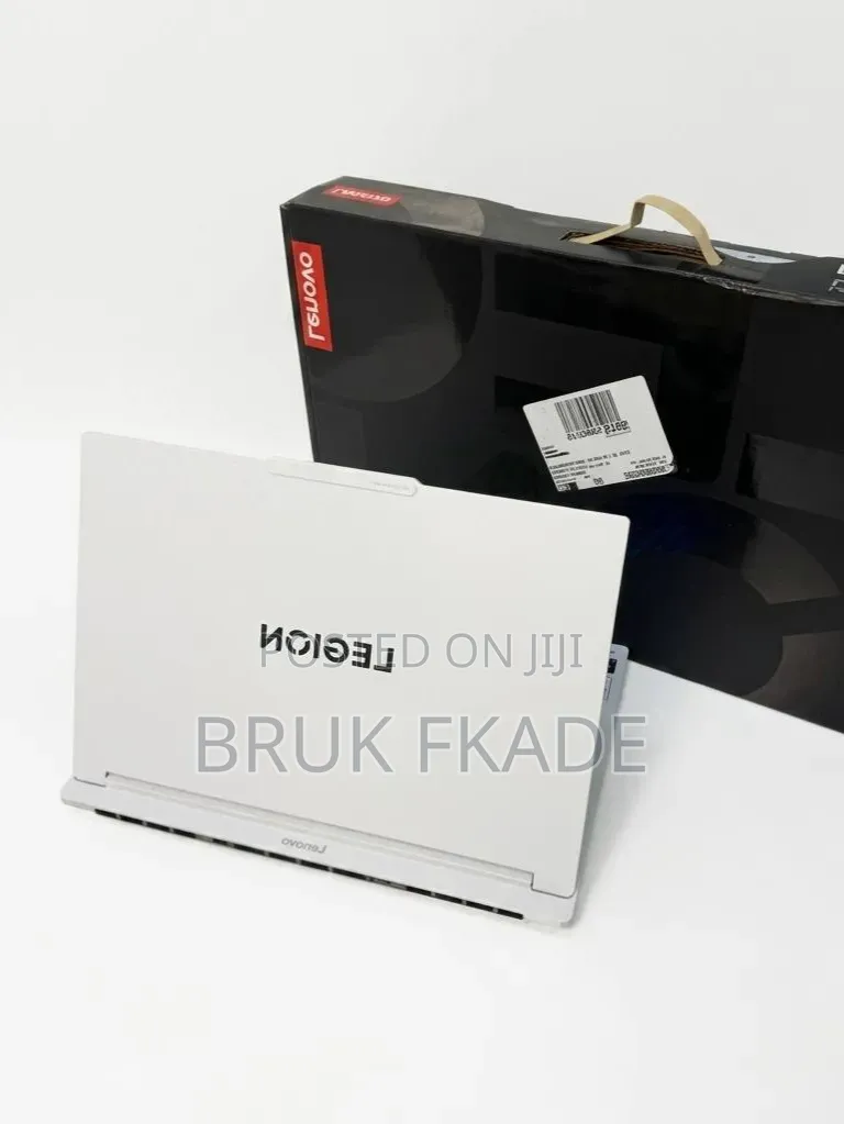 New Laptop Lenovo Lrgion 7i 32GB Intel Core Ultra 9 SSD 1T