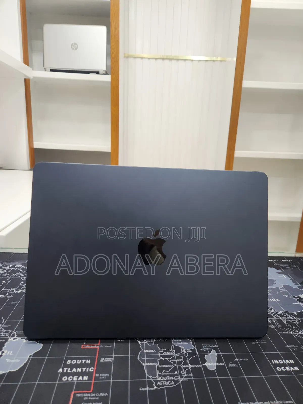 New Laptop Apple MacBook 16GB Apple M4 SSD 256GB