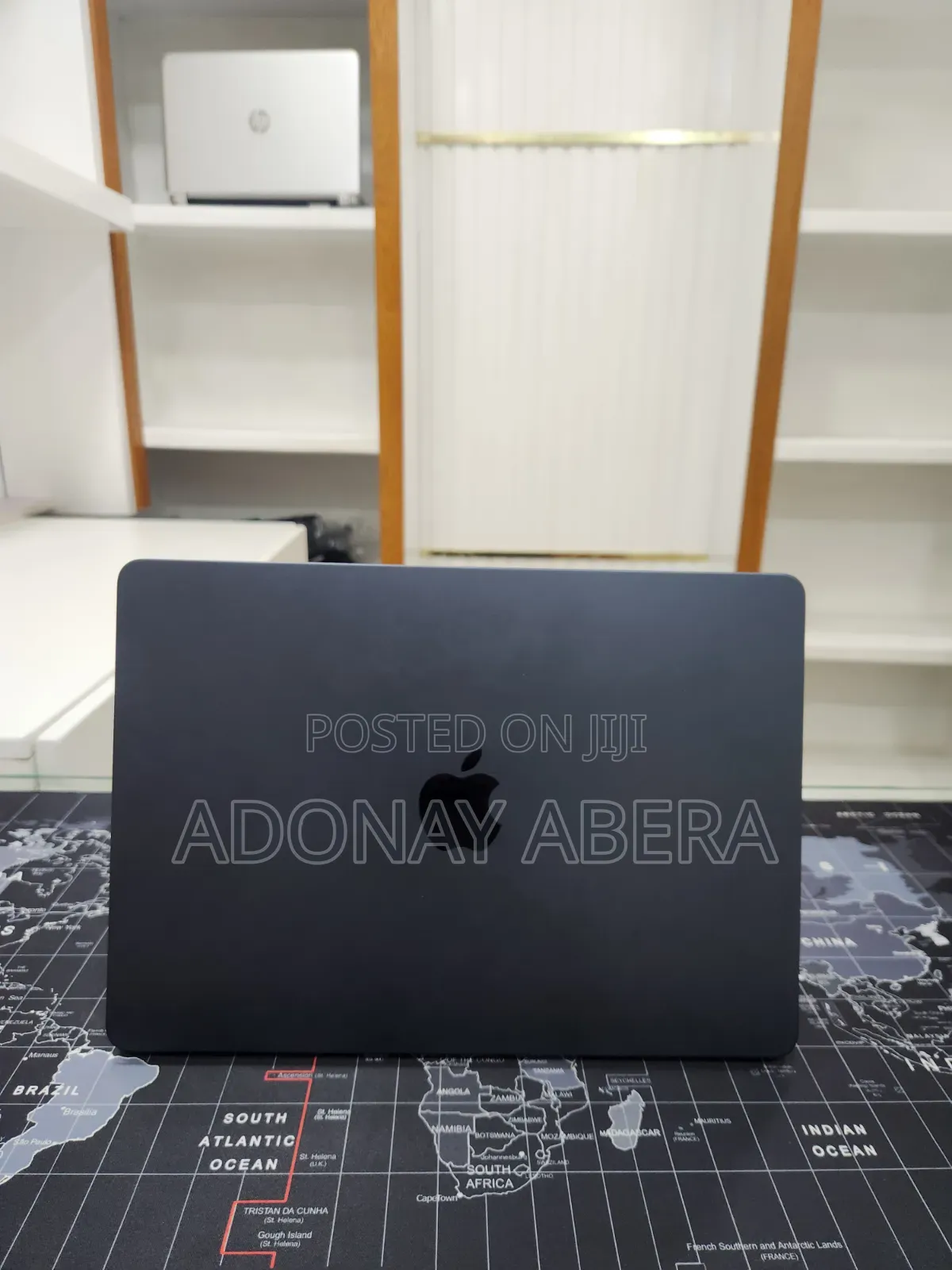 New Laptop Apple MacBook 16GB Apple M4 SSD 256GB