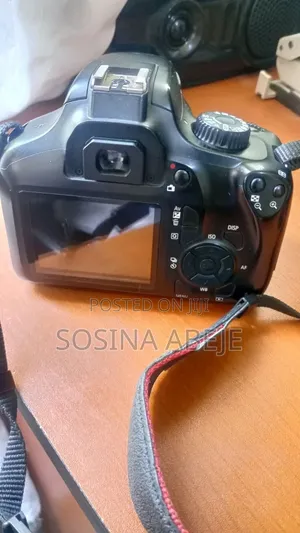 Canon Eos 4000d