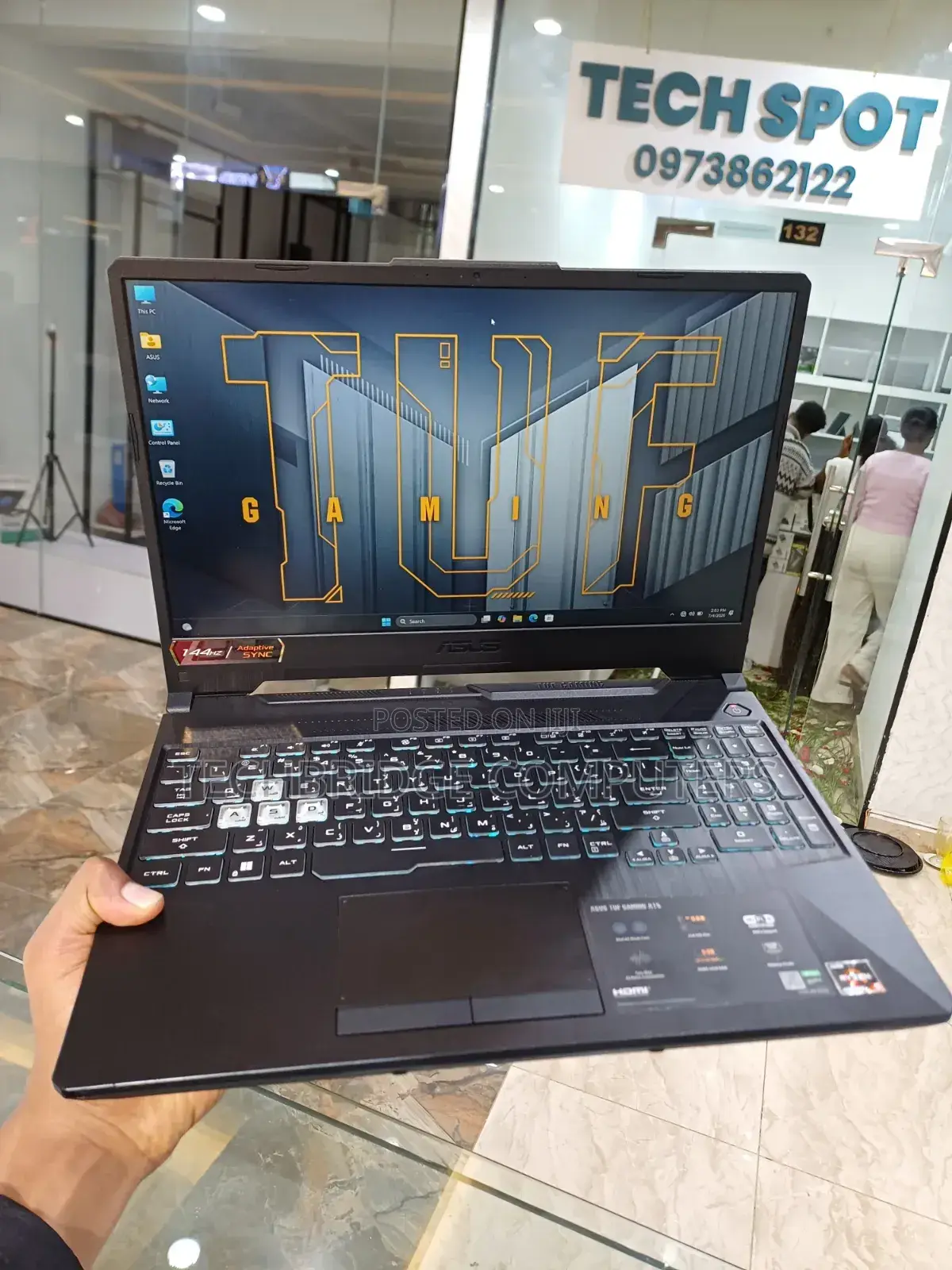 Laptop Asus TUF Gaming A15 24GB AMD Ryzen 5 SSD 512GB