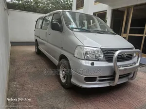 Toyota HiAce 2008 Silver
