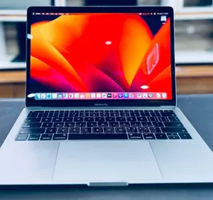 New Laptop Apple MacBook 2017 8GB Apple M3 Max SSD 256GB