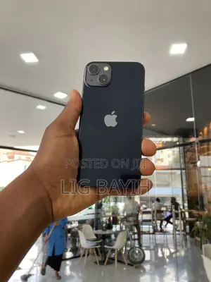 Apple iPhone 13 128 GB Black