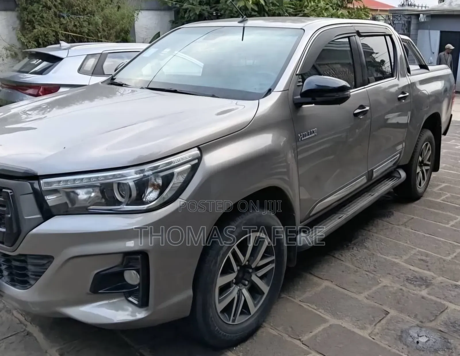 Toyota Hilux 2020 Silver